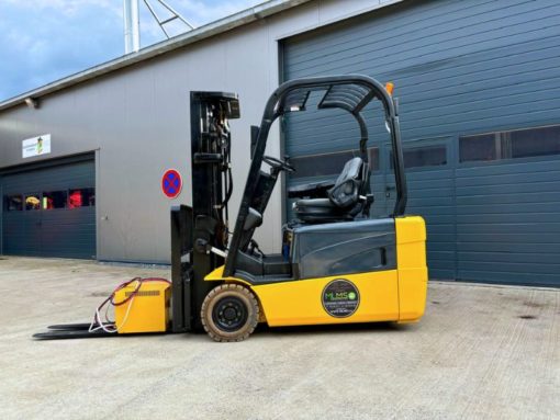 Chariot élévateur électrique - Caterpillar